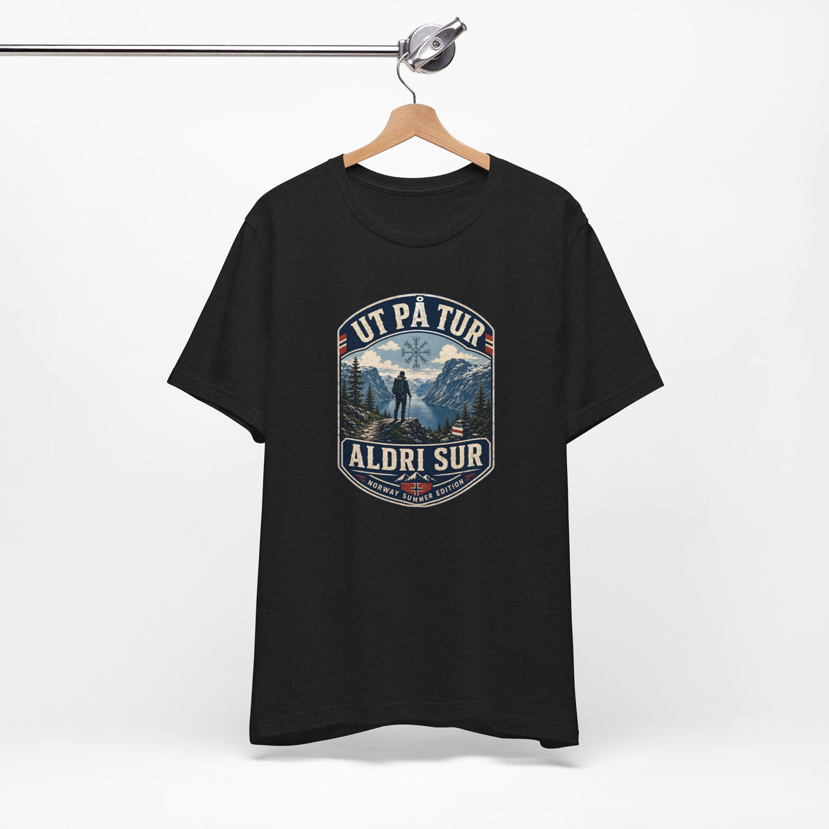 Ut på tur, aldri sur — Norwegian Outdoor T-Shirt