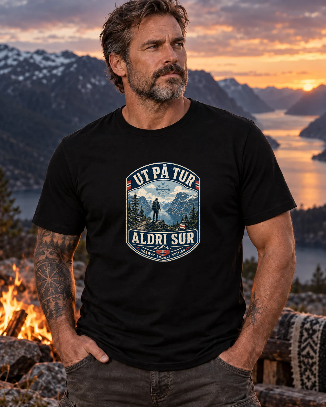 Ut på tur, aldri sur — Norwegian Outdoor T-Shirt