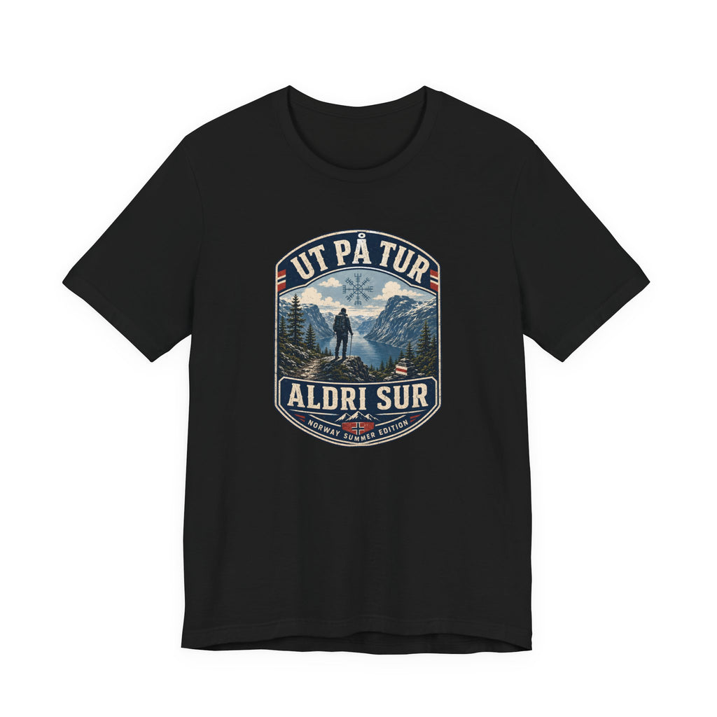 Ut på tur, aldri sur — Norwegian Outdoor T-Shirt